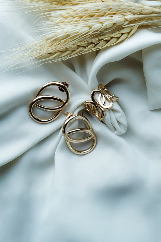 Conjunto Dourado: Elos Modernos