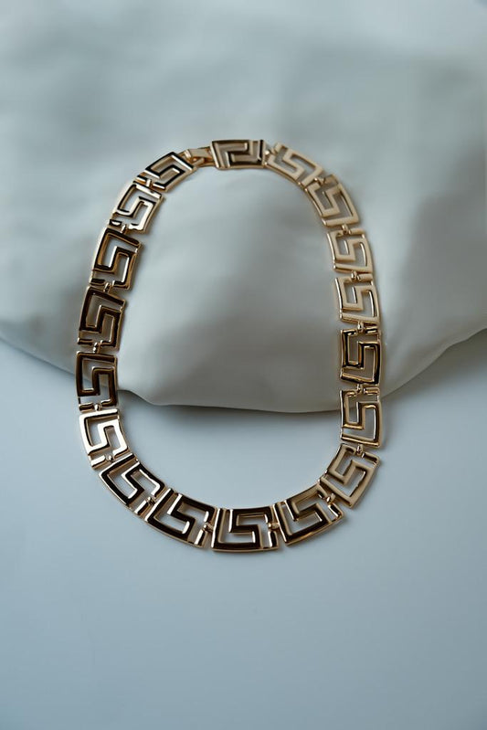 Conjunto Geométrico Dourado Chic